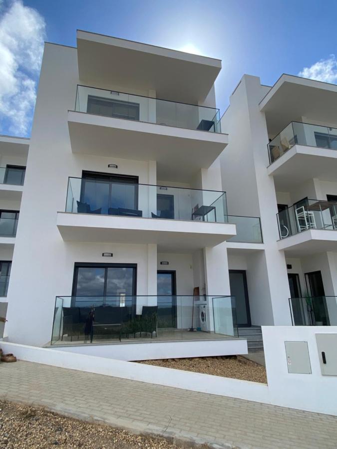O Macarico - Walking Distance To Monte Clerigo And Amoreira Beaches Apartment *